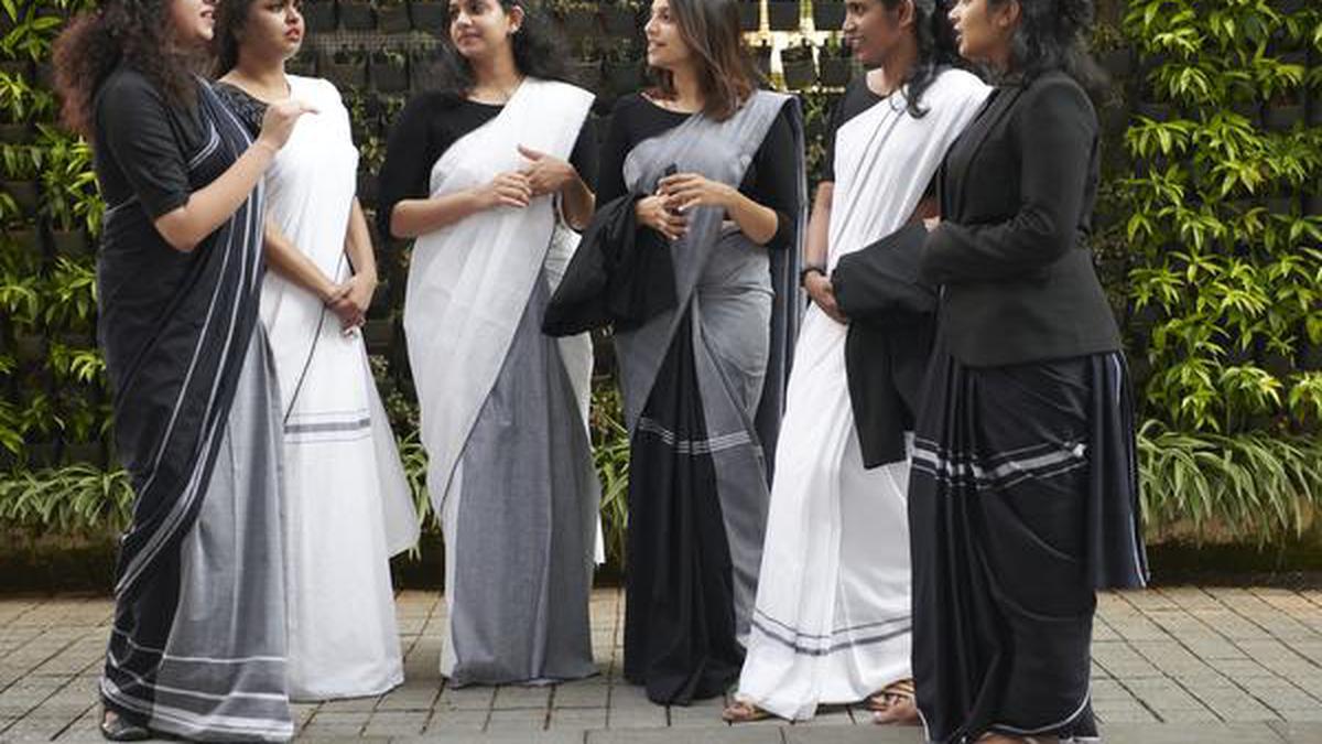 National Handloom Day | A dedicated collection of handloom saris for advocates