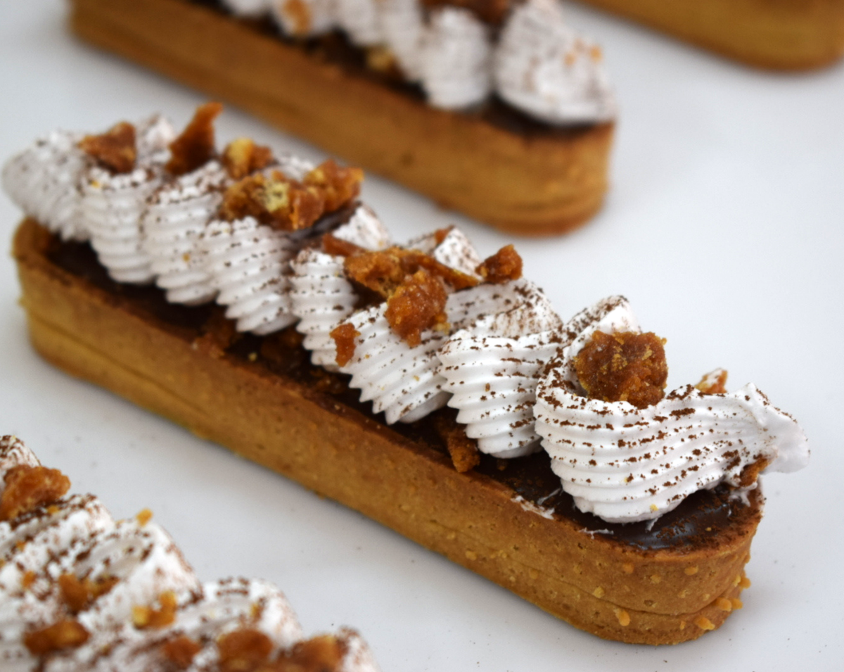 The plum and praline tart at Vas Bakery