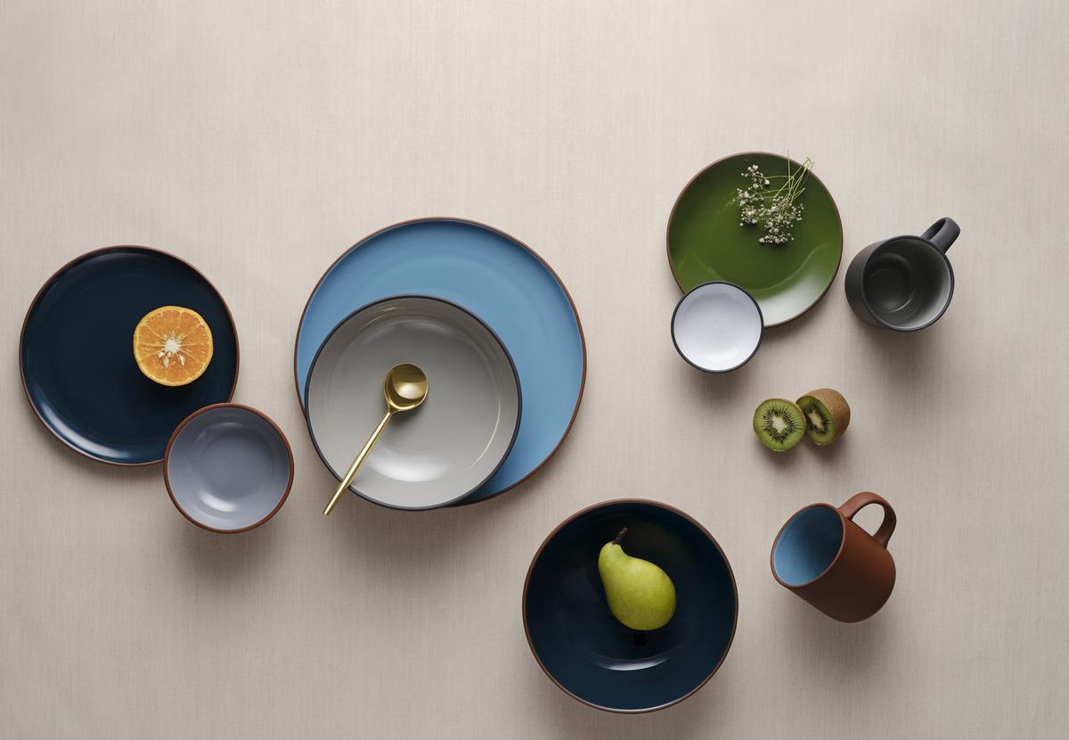  Black porcelain kitchen accessories by Legend