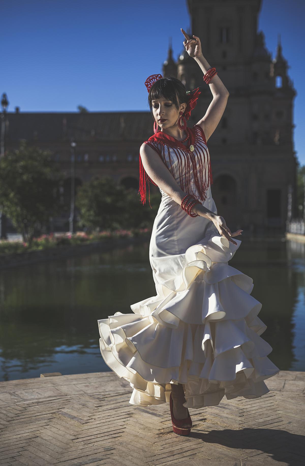 A woman performing the flamenco dance 