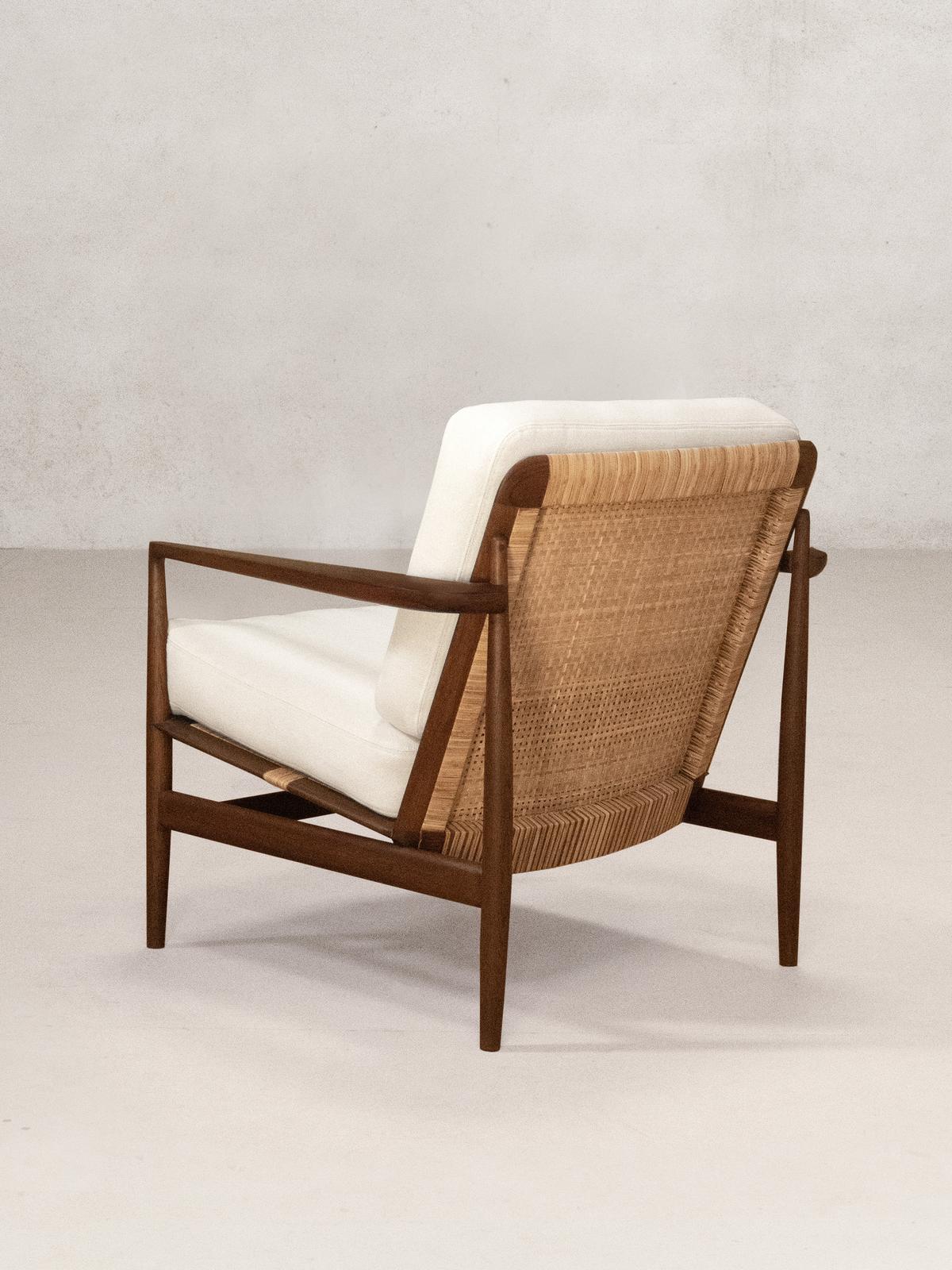 The Tangāli Comfort Chair