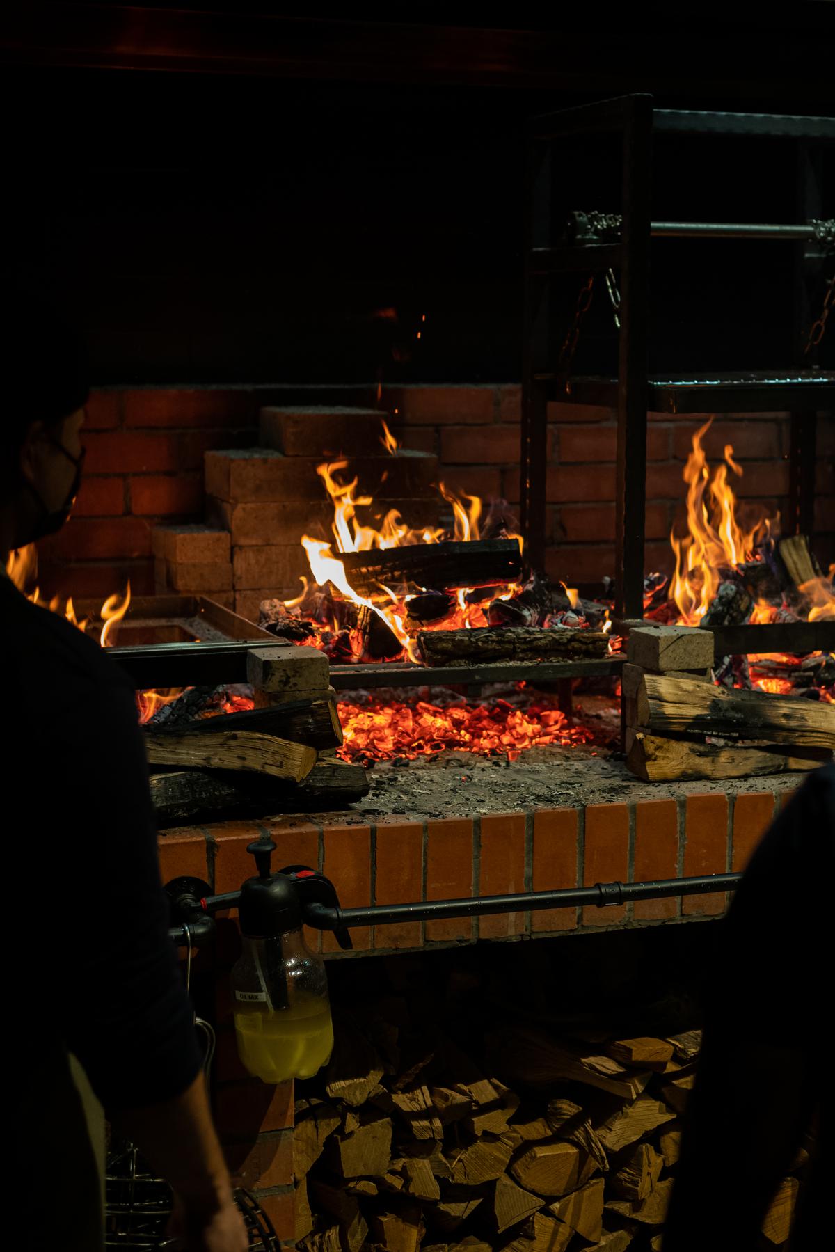 The dramatic open kitchen at 11 Woodfire