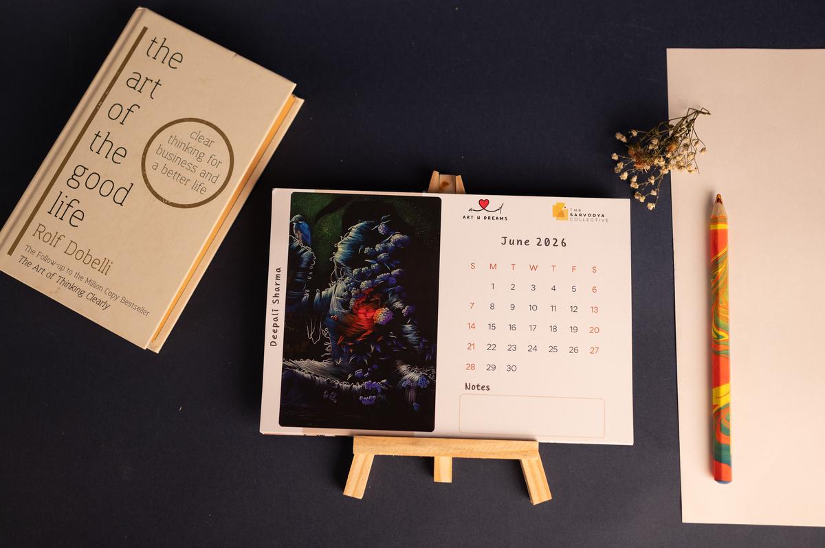 Art n Dreams’ easel-mounted desktop calendar for 2026 Art n Dreams’ easel-mounted desktop calendar for 2026
