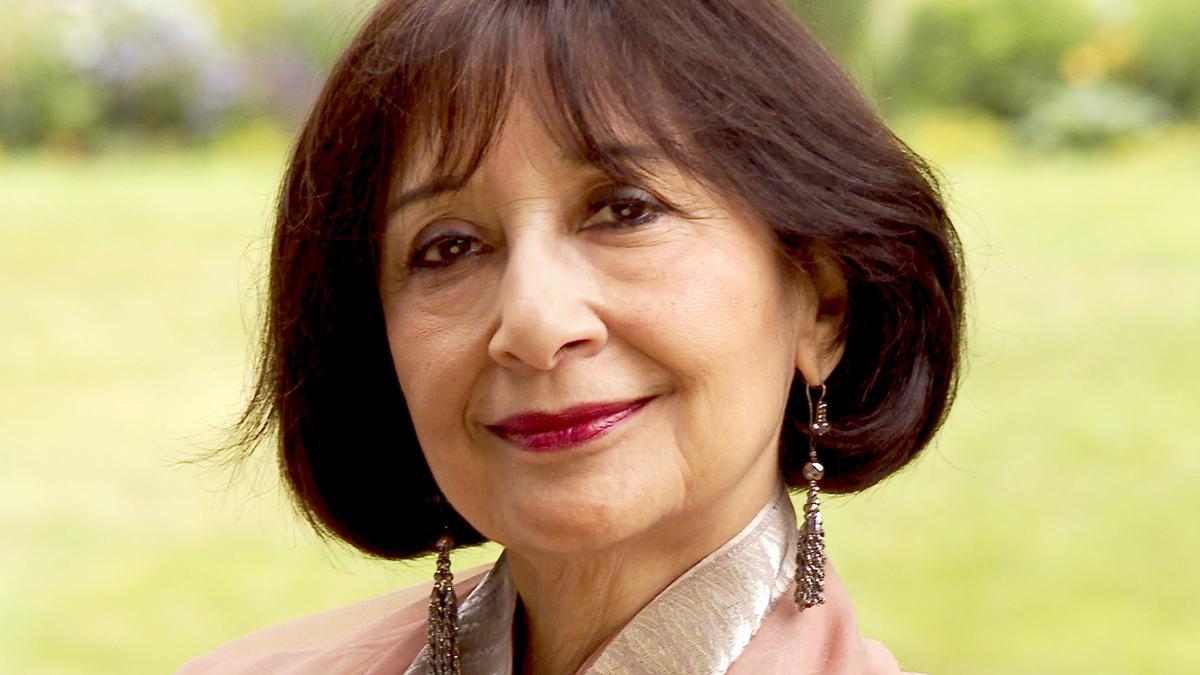 How Madhur Jaffrey learnt cooking from her mother’s letters