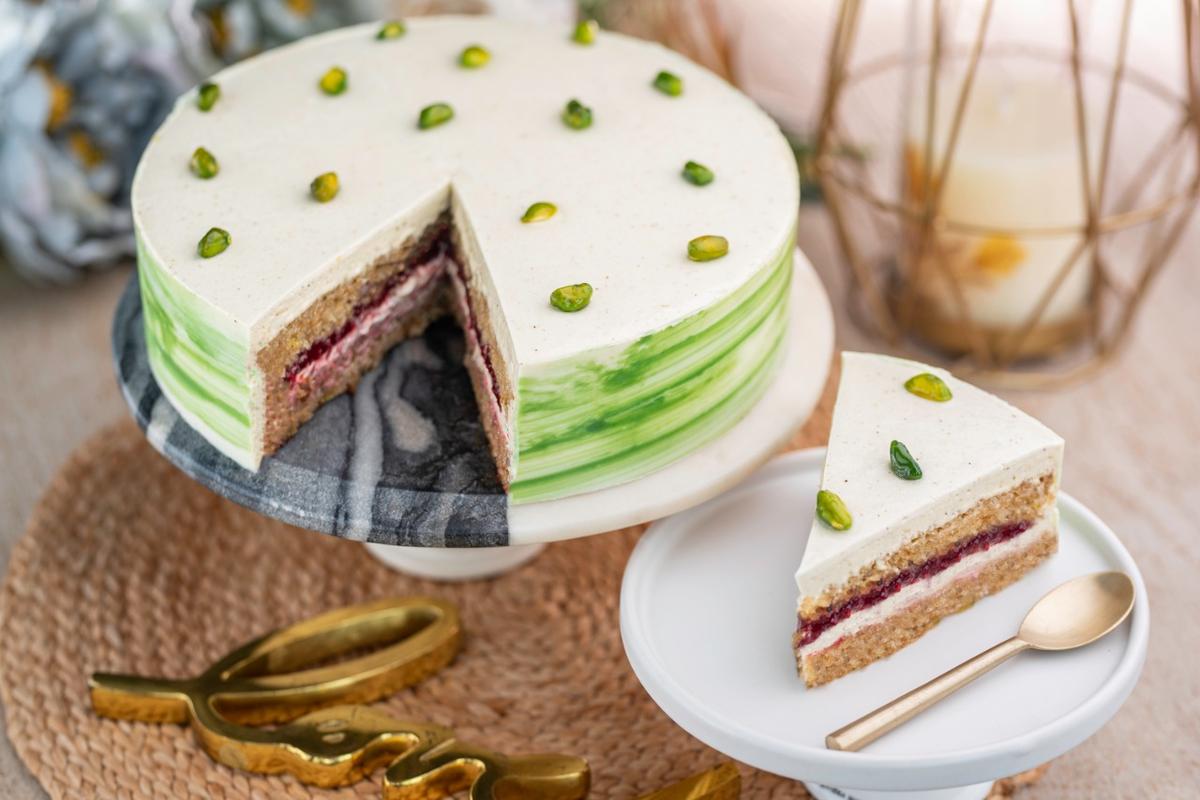 The vegan lemon pistachio and raspberry cake at Poetry by Love and Cheesecake The vegan lemon pistachio and raspberry cake at Poetry by Love and Cheesecake