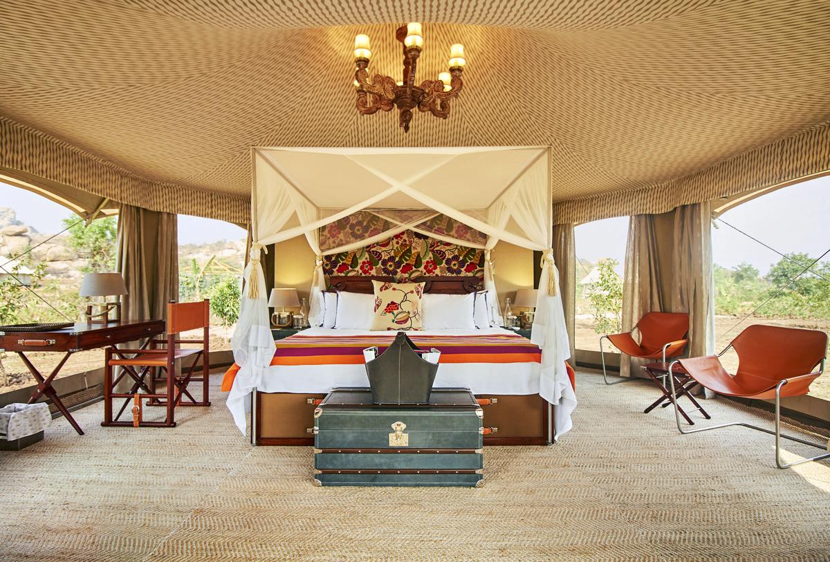 The luxury suite tent at Sawai Shivir Ranthambore