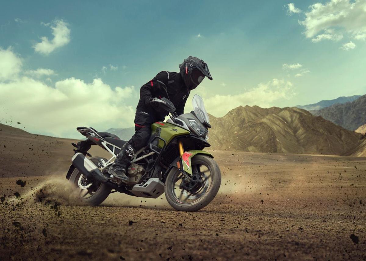 The Apache RTX thrives where roads dare to turn The Apache RTX thrives where roads dare to turn