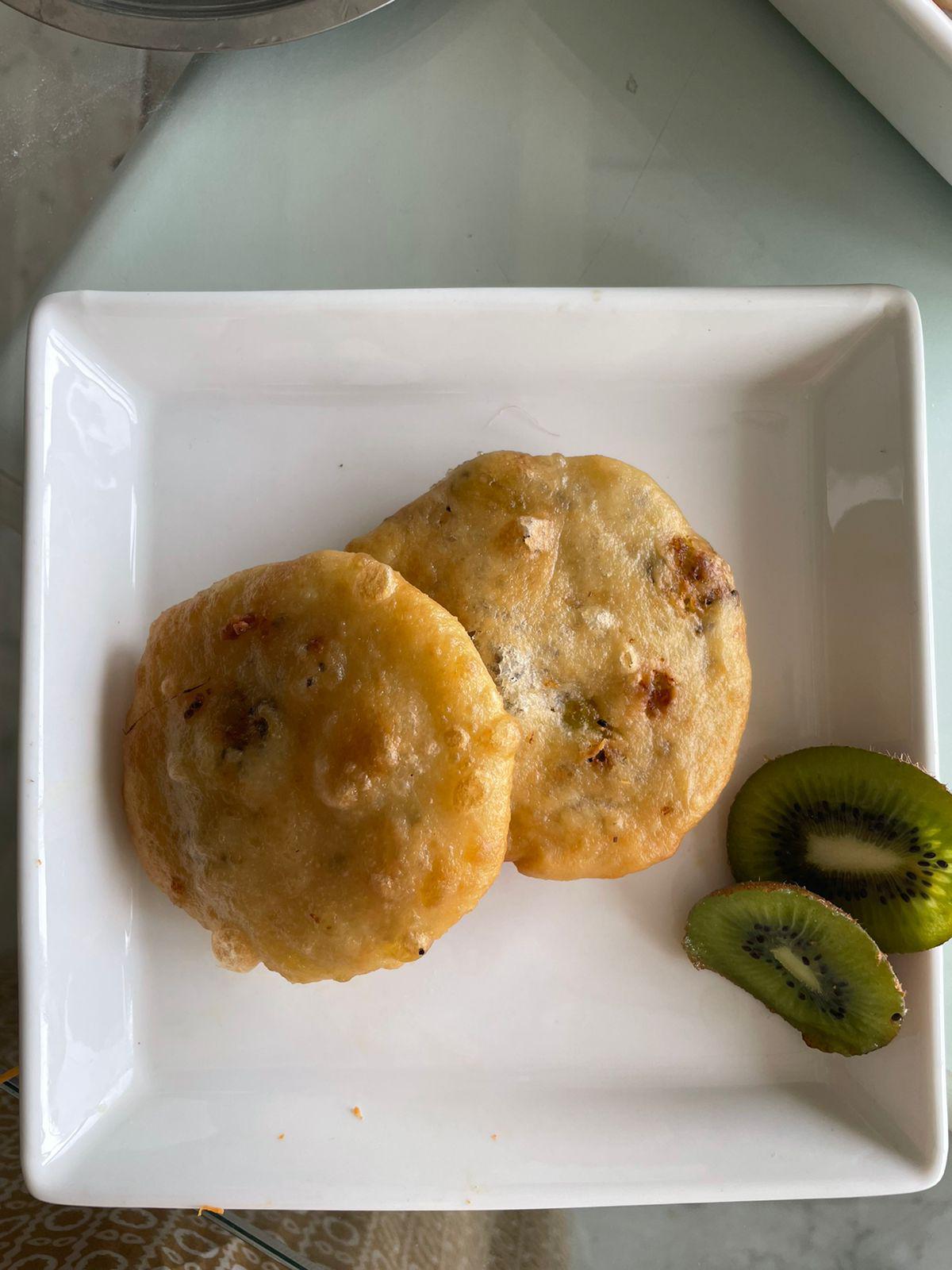 Kiwi Semolina Appam