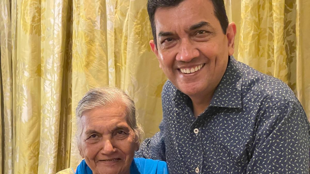 Celebrity chefs share culinary legacies and memories influenced by their mothers Celebrity chefs share culinary legacies and memories influenced by their mothers