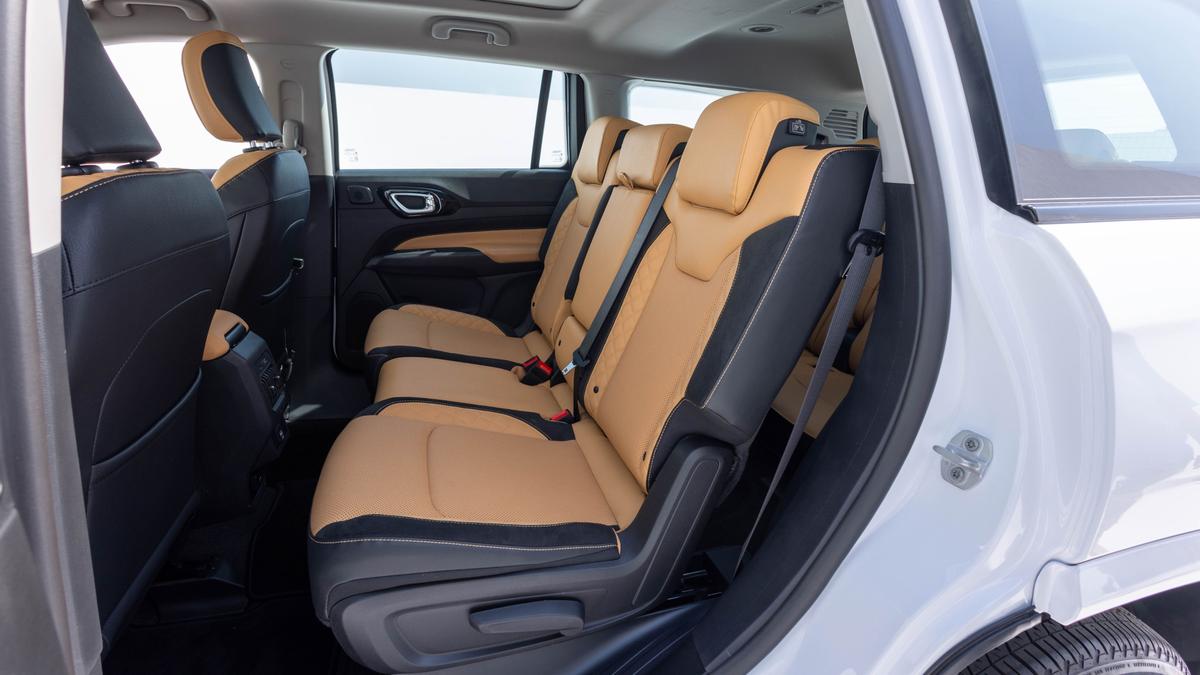 Dual-tone upholstery with suede inserts and contrast stitching elevates the cabin’s premium feel Dual-tone upholstery with suede inserts and contrast stitching elevates the cabin’s premium feel