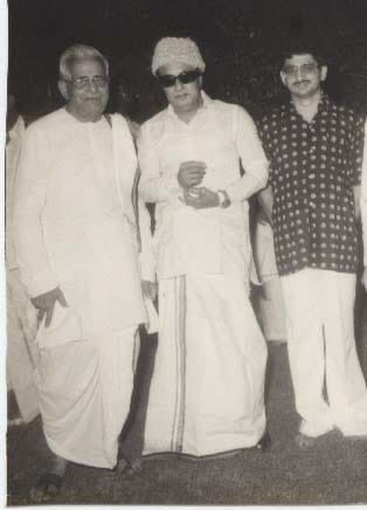 Founder Krishna Rao and his son seen with former TN Chief Minister MG Ramachandran at Woodlands Drive-In