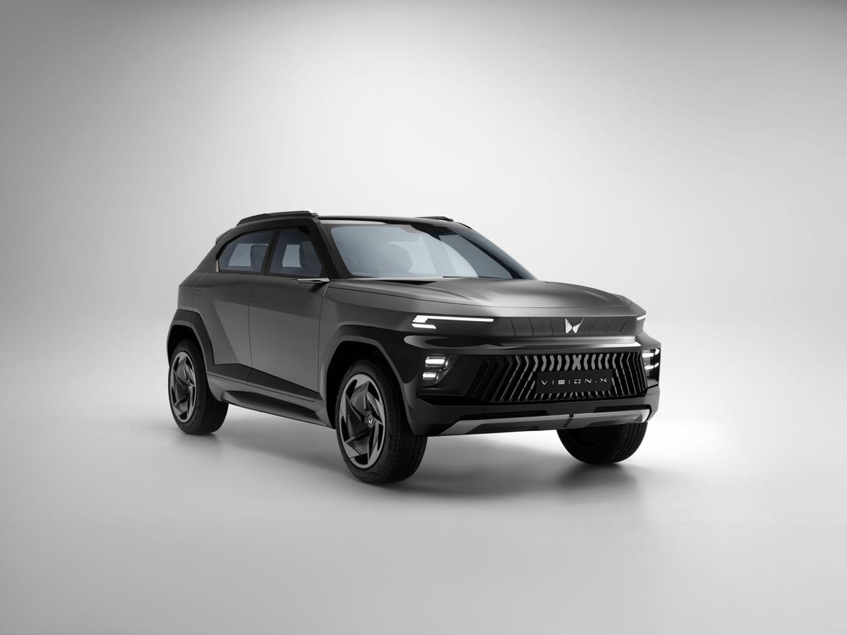  Vision X — Compact, sharp, and scalable — today’s urban SUV with the potential to stretch into tomorrow’s XUV700 successor.