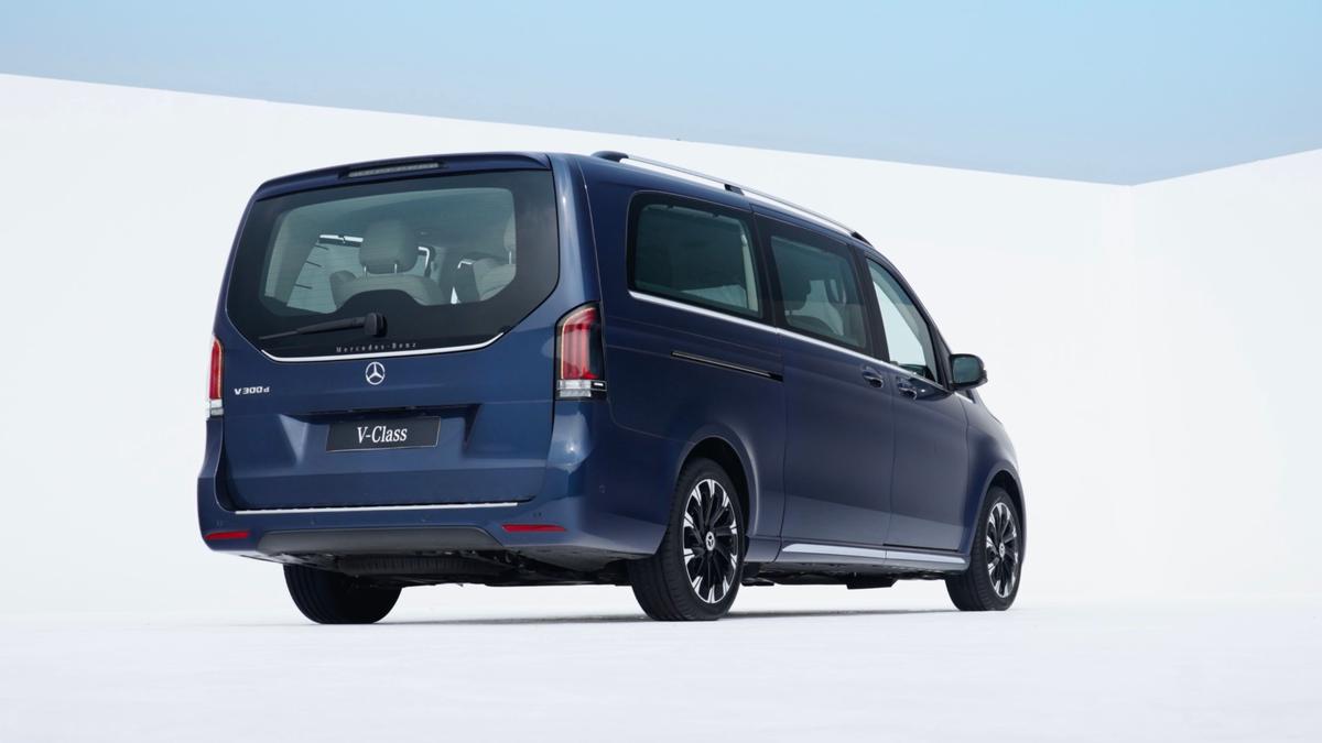 The 2026 Mercedes-Benz V-Class in India showcases its sleek AMG Line exterior and full-length LED light strip The 2026 Mercedes-Benz V-Class in India showcases its sleek AMG Line exterior and full-length LED light strip