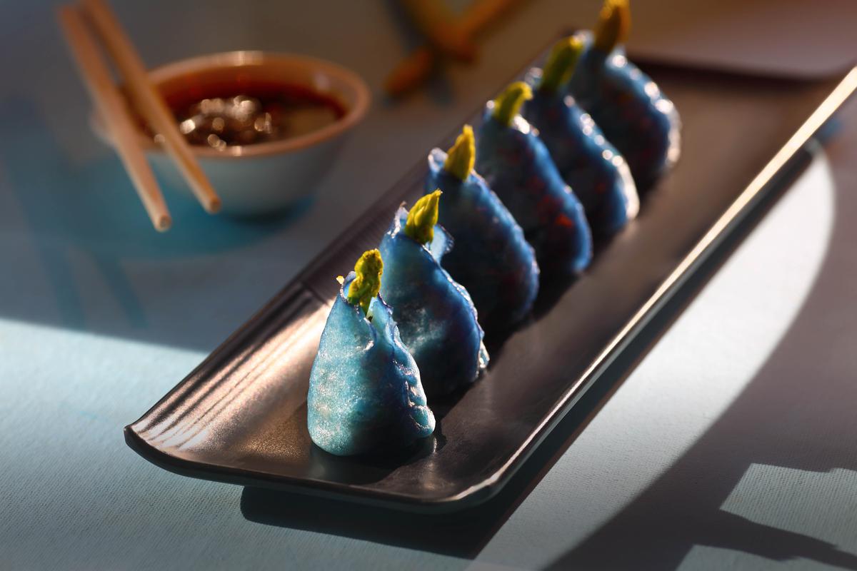  Blue Pea and Spicy Asparagus Dumpling