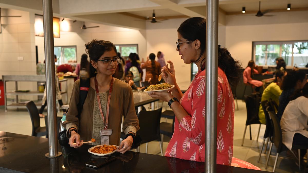 Explore the Evolution of College Canteens: From Chilli Cheese Toast to Chicken Biryani & Beyond