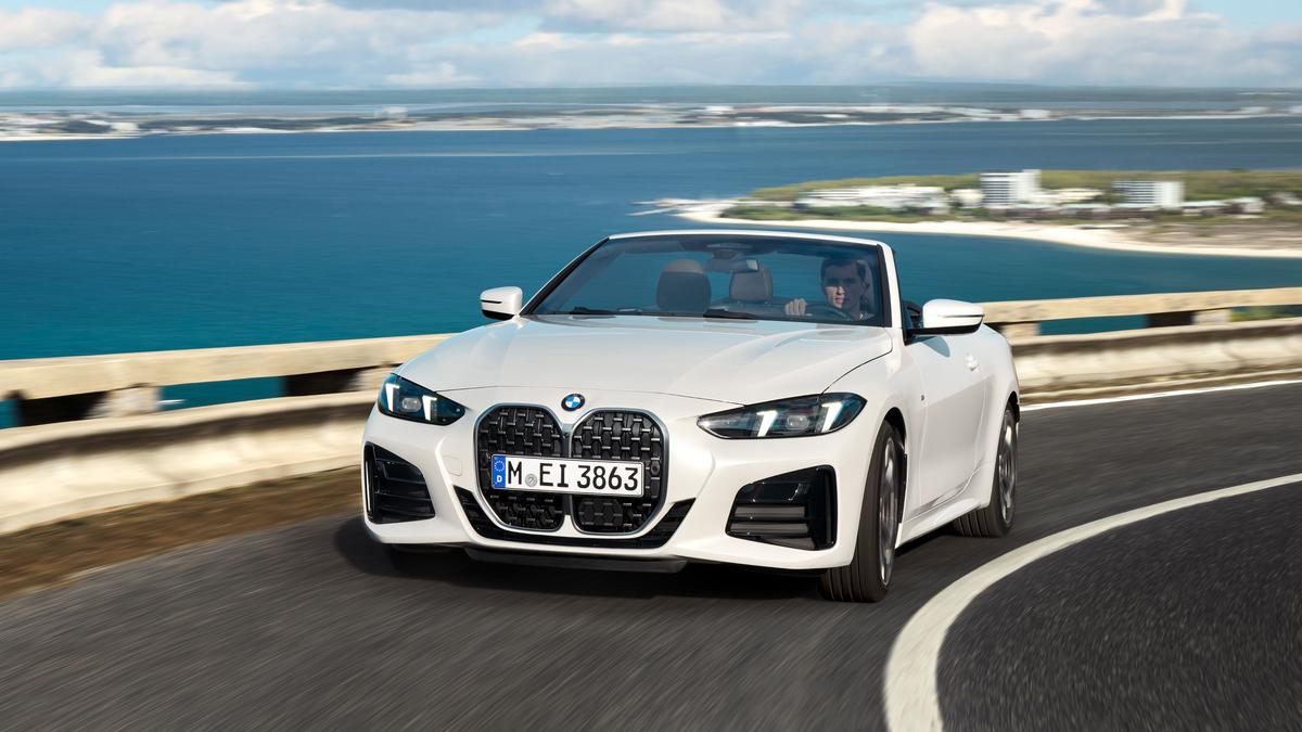 BMW M 440i Launched: Open top motoring