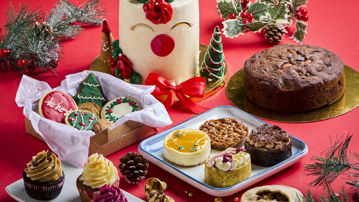 Cakes, cookies and season’s greetings