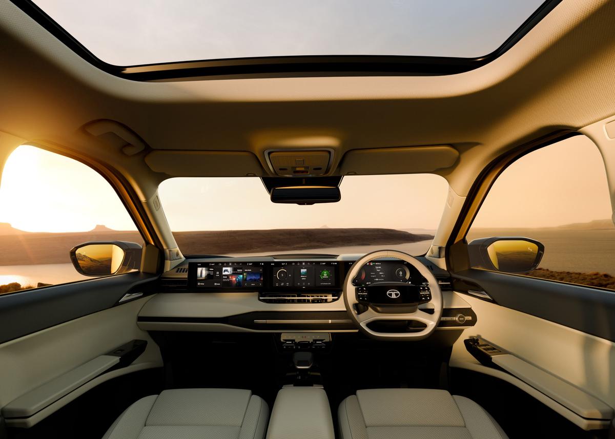 The Horizon View triple-screen setup, JBL Black audio system, and Tata Arcade Suite turn the cabin into a rolling entertainment lounge