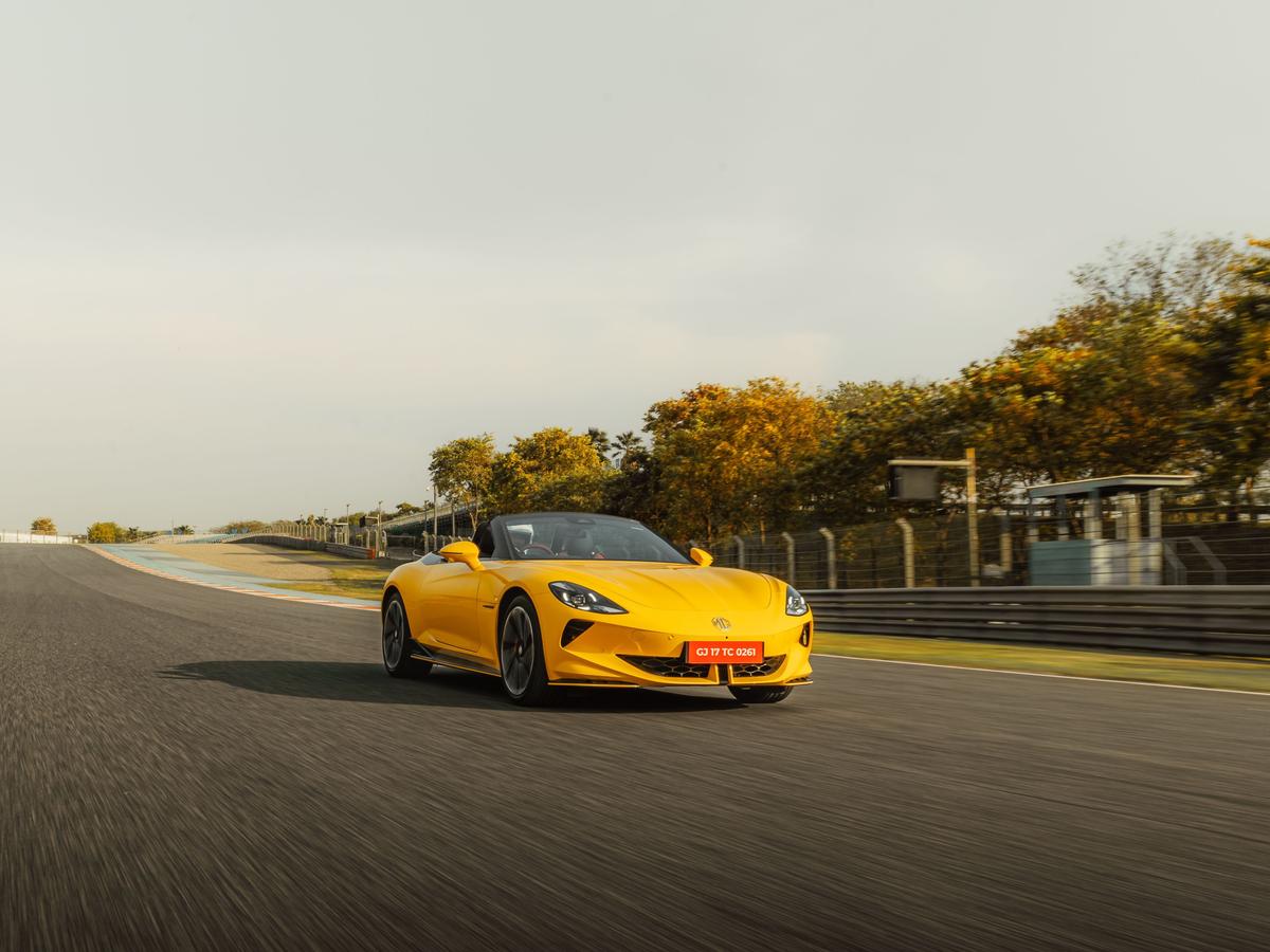 The Cyberster’s dual-motor AWD layout delivers 510 PS and 725 Nm of torque, launching it from 0 to 100 km/h in just 3.2 seconds. The Cyberster’s dual-motor AWD layout delivers 510 PS and 725 Nm of torque, launching it from 0 to 100 km/h in just 3.2 seconds.