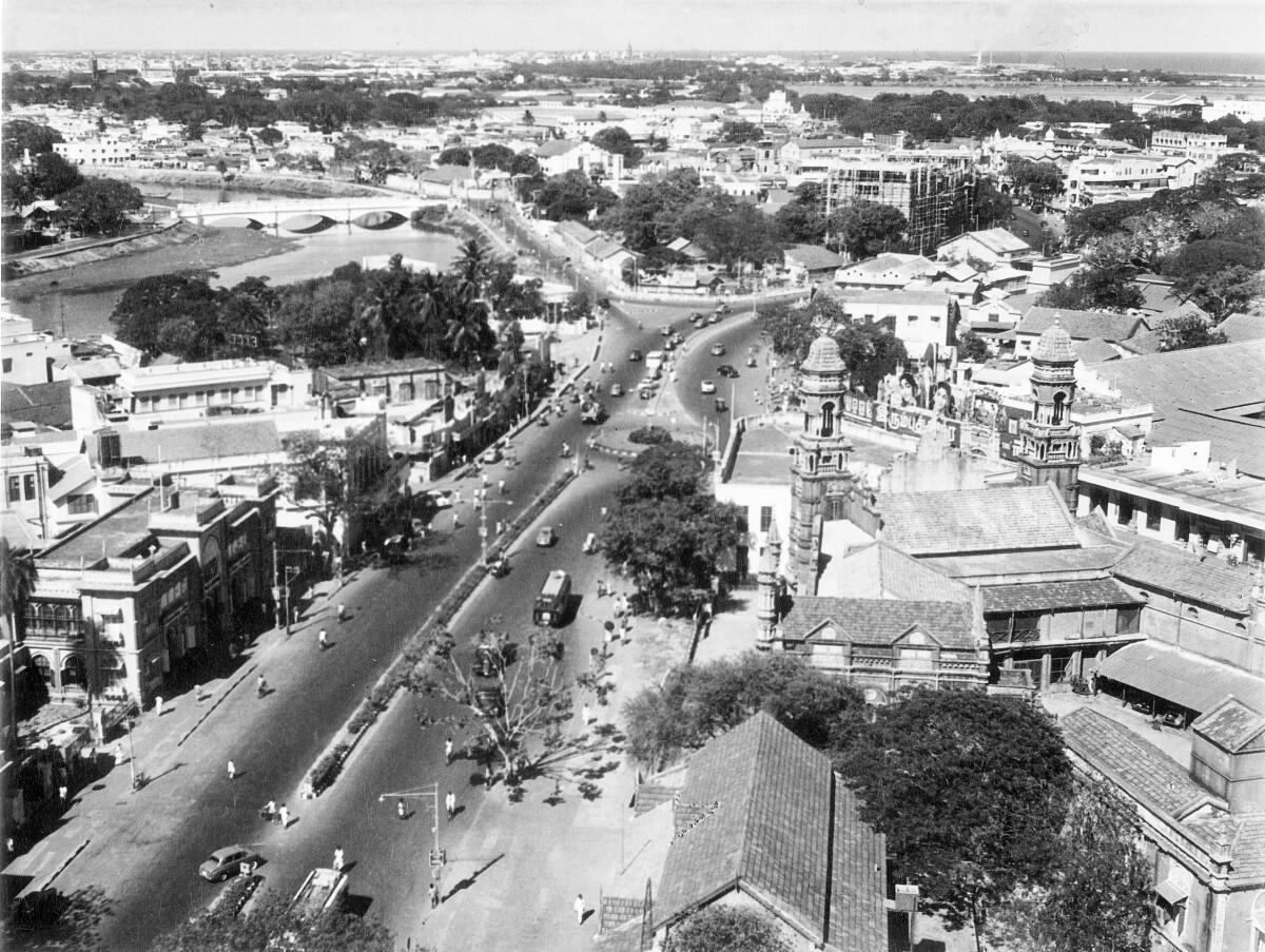 View of a part of Mount Road  taken from the top of the  LIC building in 1960