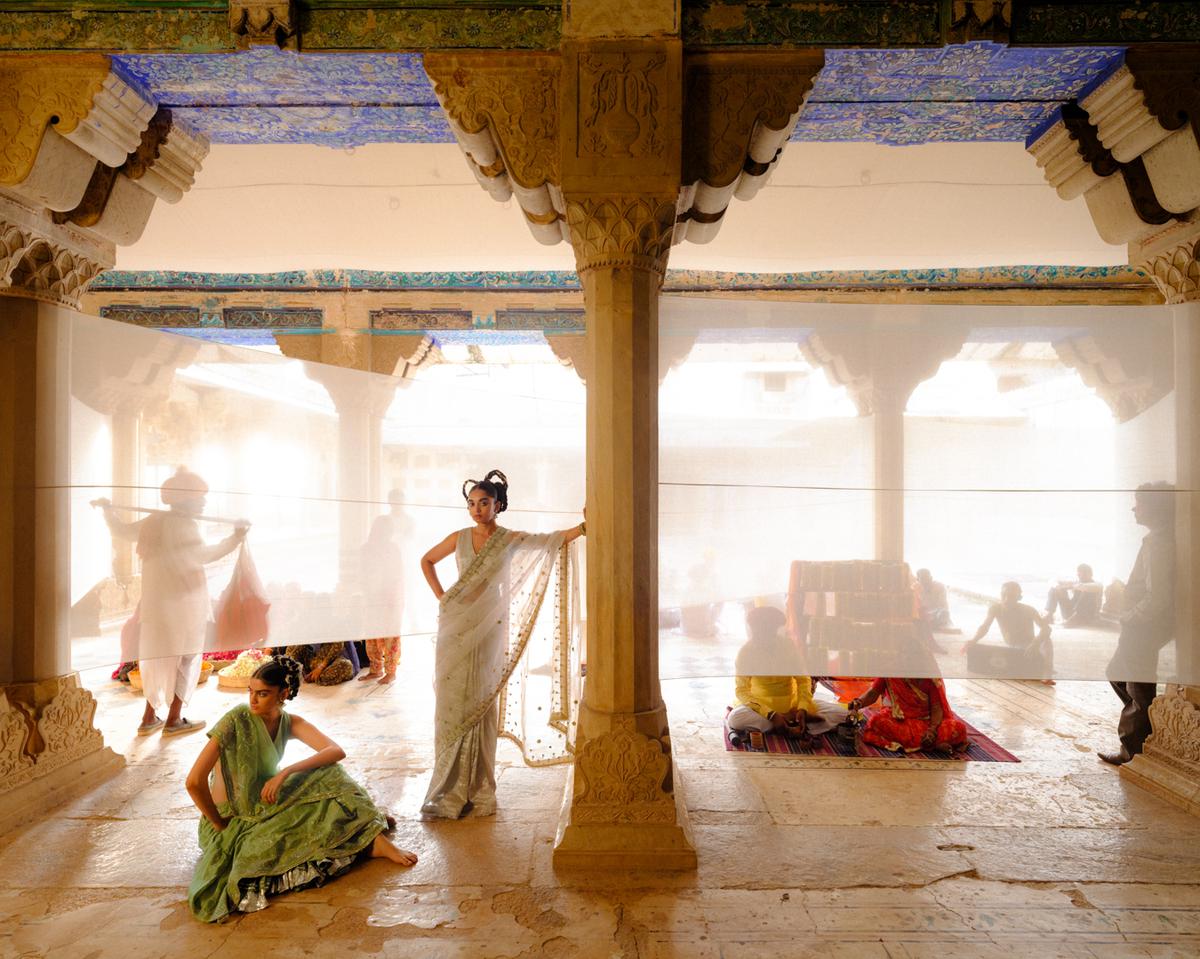 Models flaunt Aamod’s garments at Bundi Palace