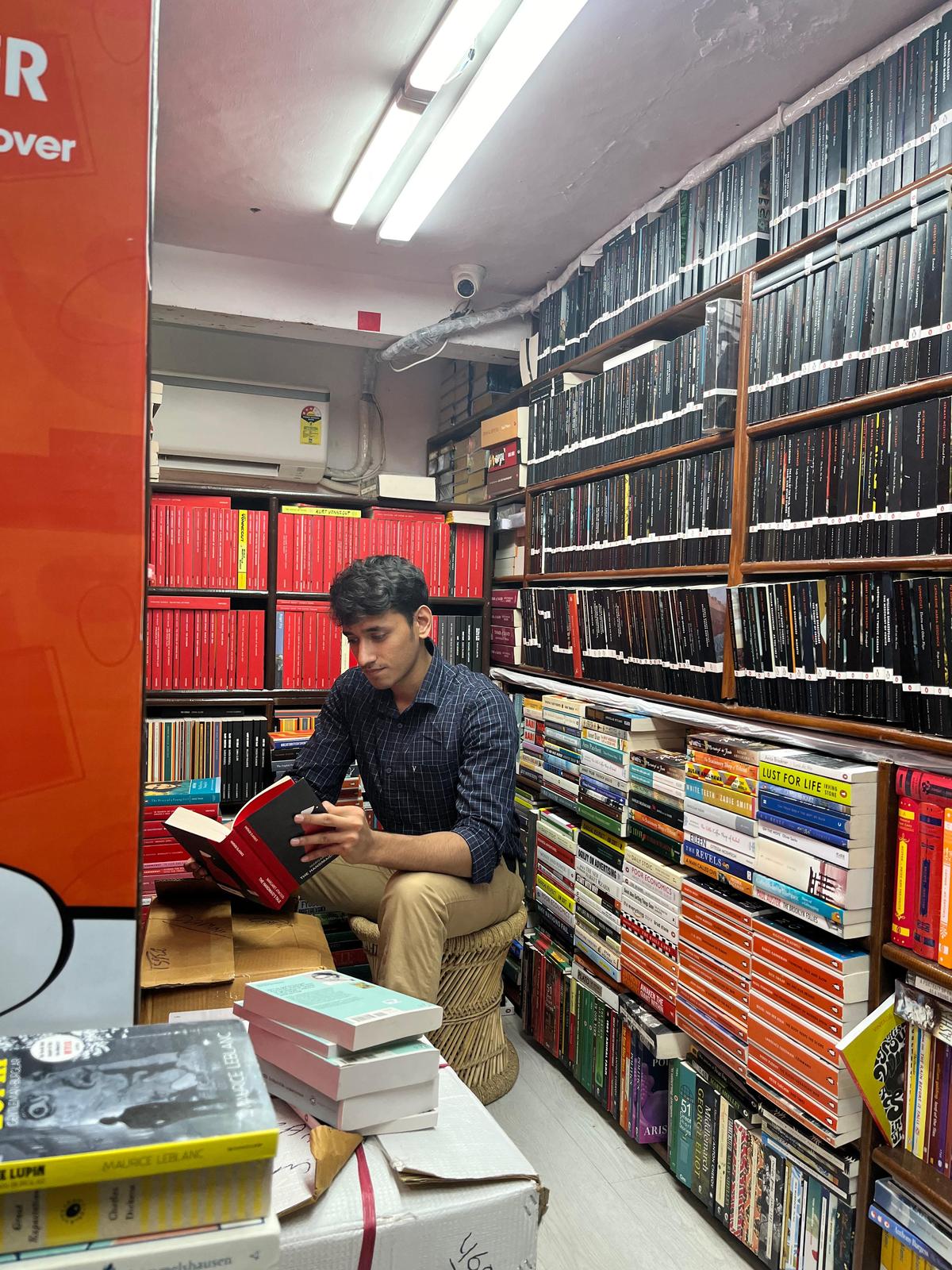 A reading nook in Bahrisons, Khan Market. 