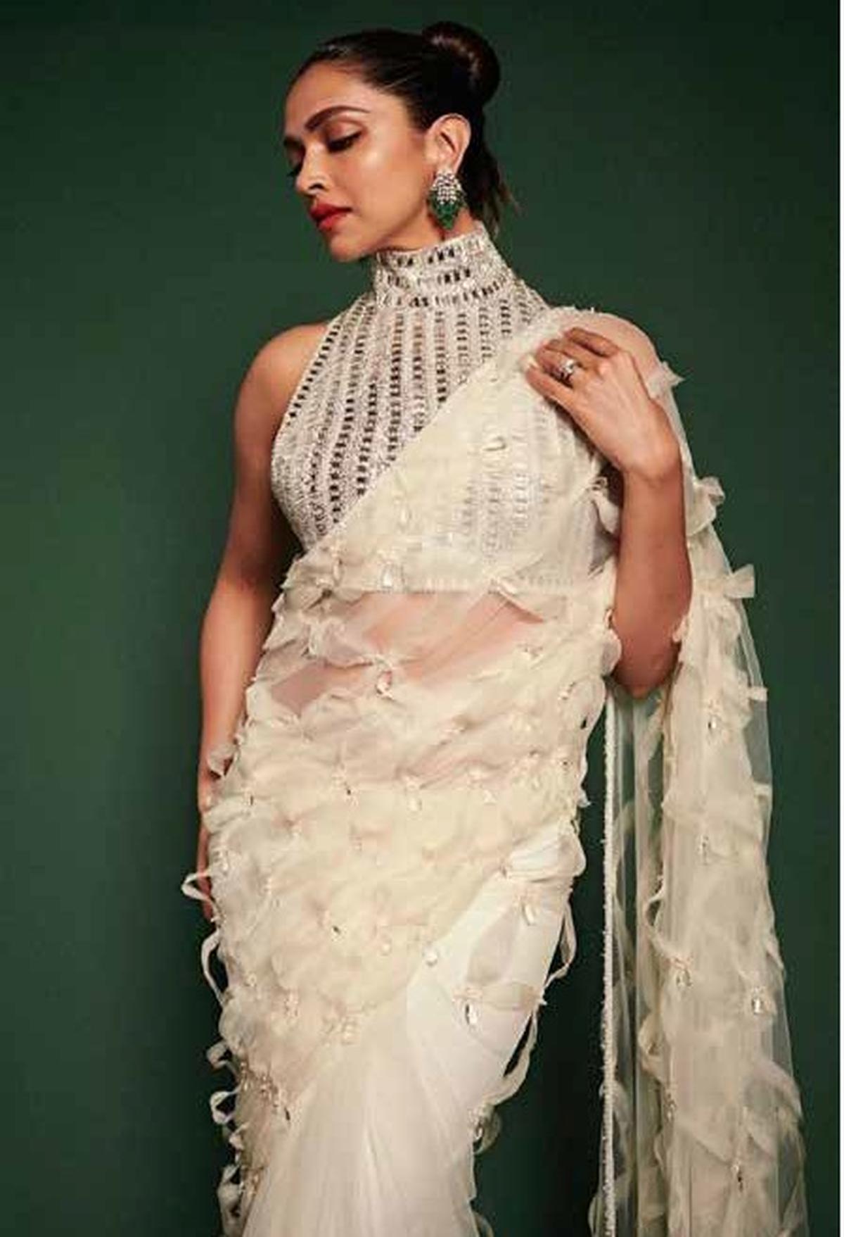 Deepika Padukone in a sari draped by Kalpana Shah 