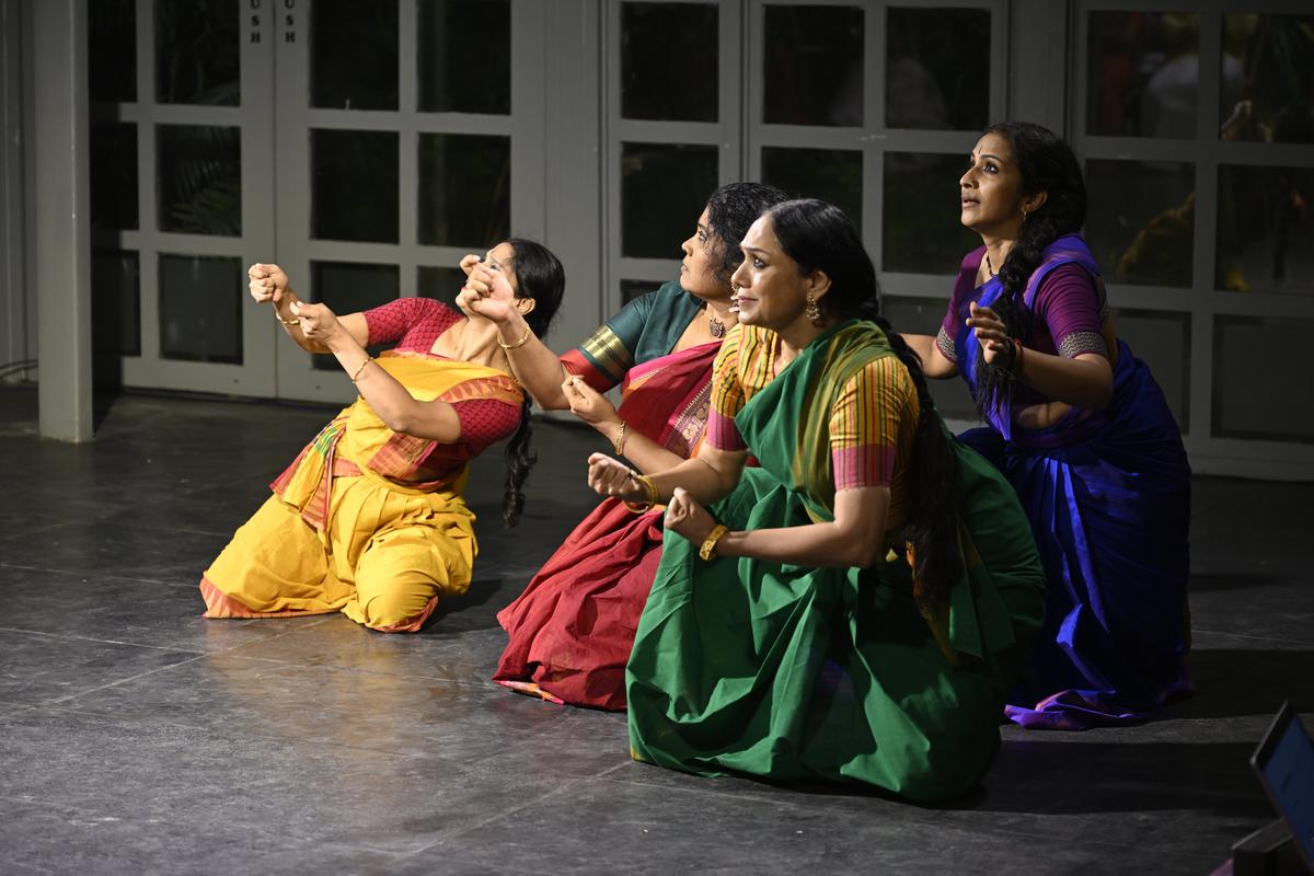  ‘Aalaap in Movement‘ at The Folly, Amethyst
