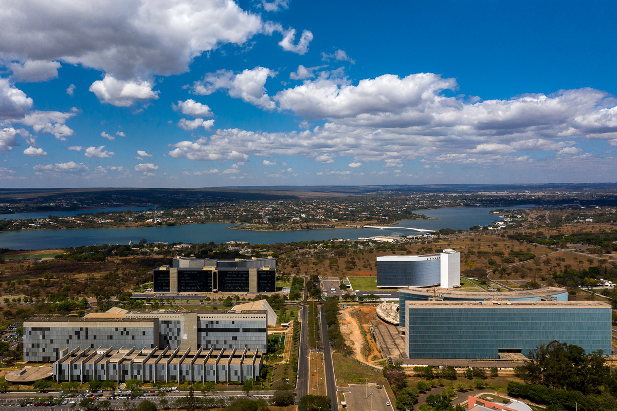 A photo of the new High Courts from Brasilia 60+ 