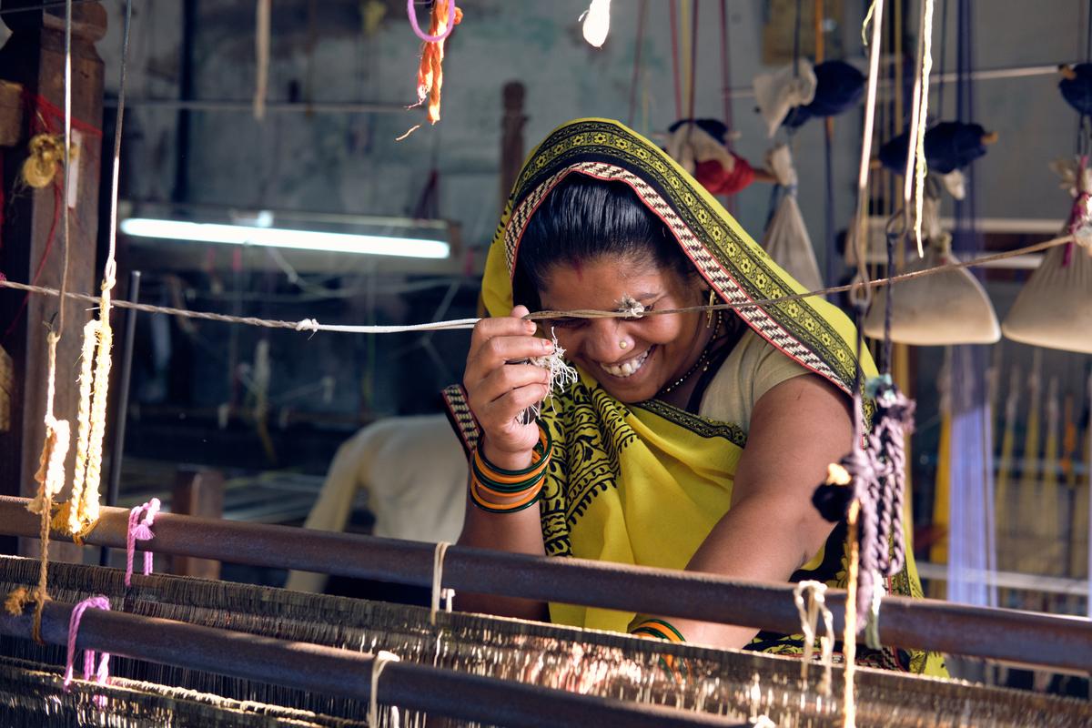 A Weaver at Rehwa