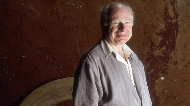 Peter Brook: the regular innovator | Clara Bauer on the gentleman who revived Theatre des Bouffes du Nord and directed The Mahabharata
