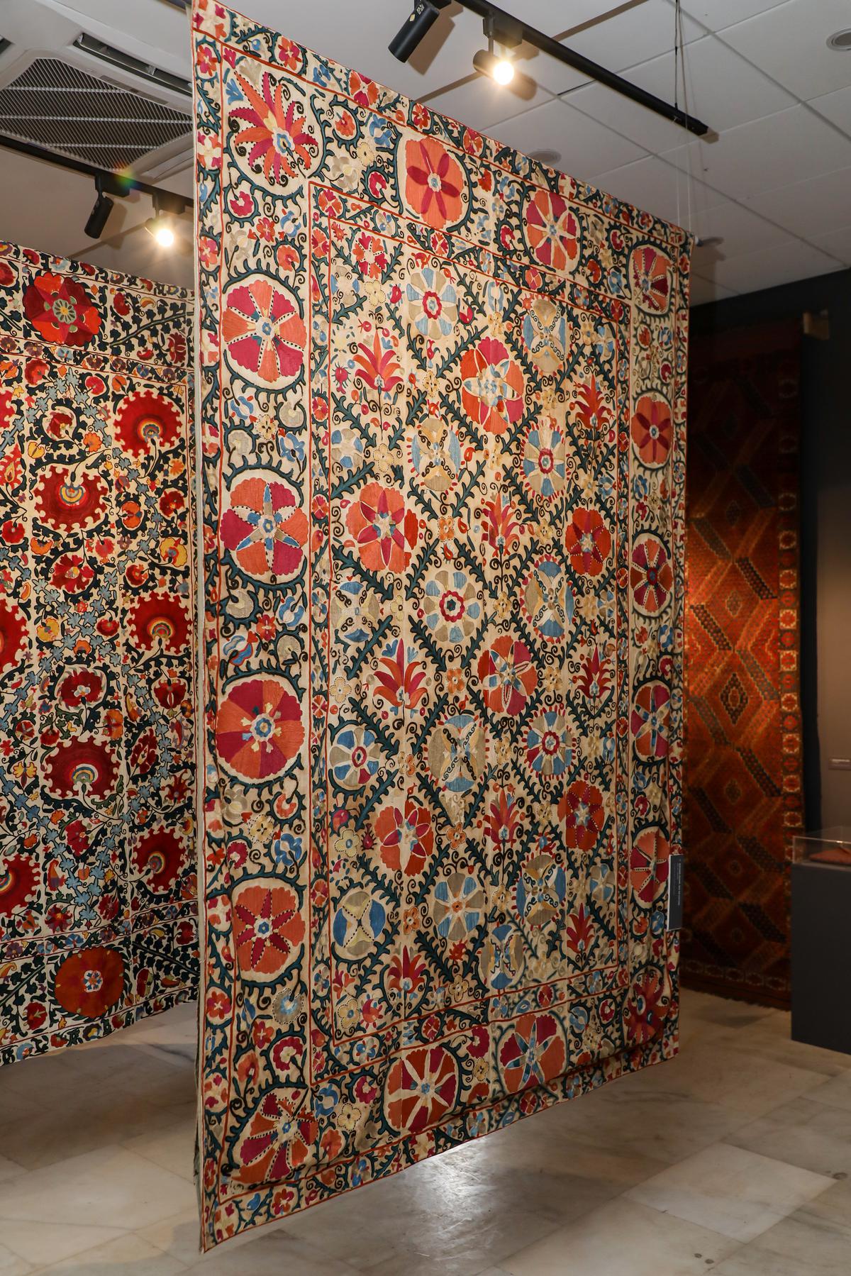 Suzanis on view at the Bukhara exhibition