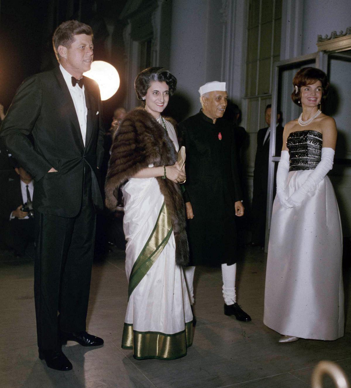 Indira Gandhi with former U.S. President John Kennedy, Prime Minister Jawaharlal Nehru and Jacqueline Kennedy in 1961