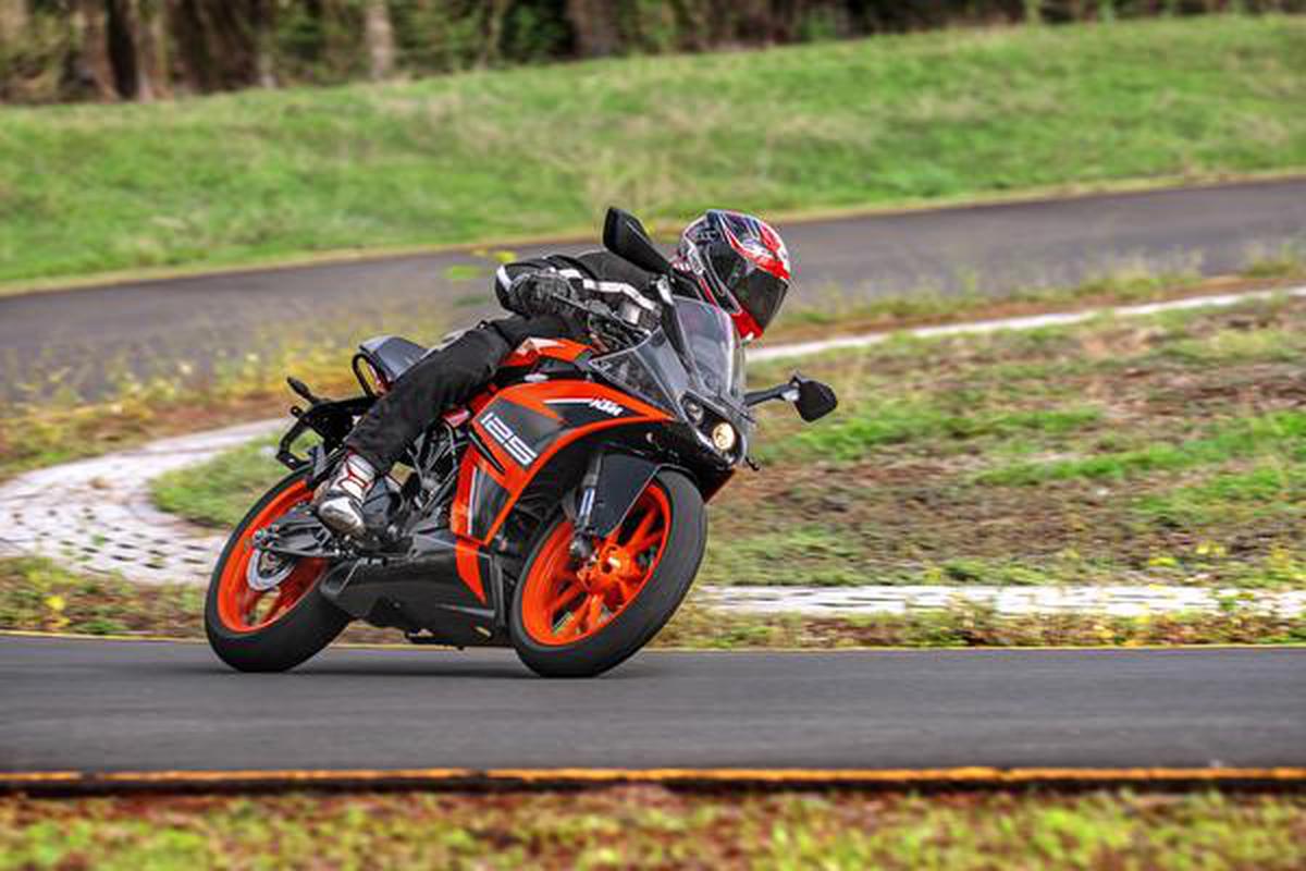 KTM RC 125 review: Youthful and sporty - The Hindu