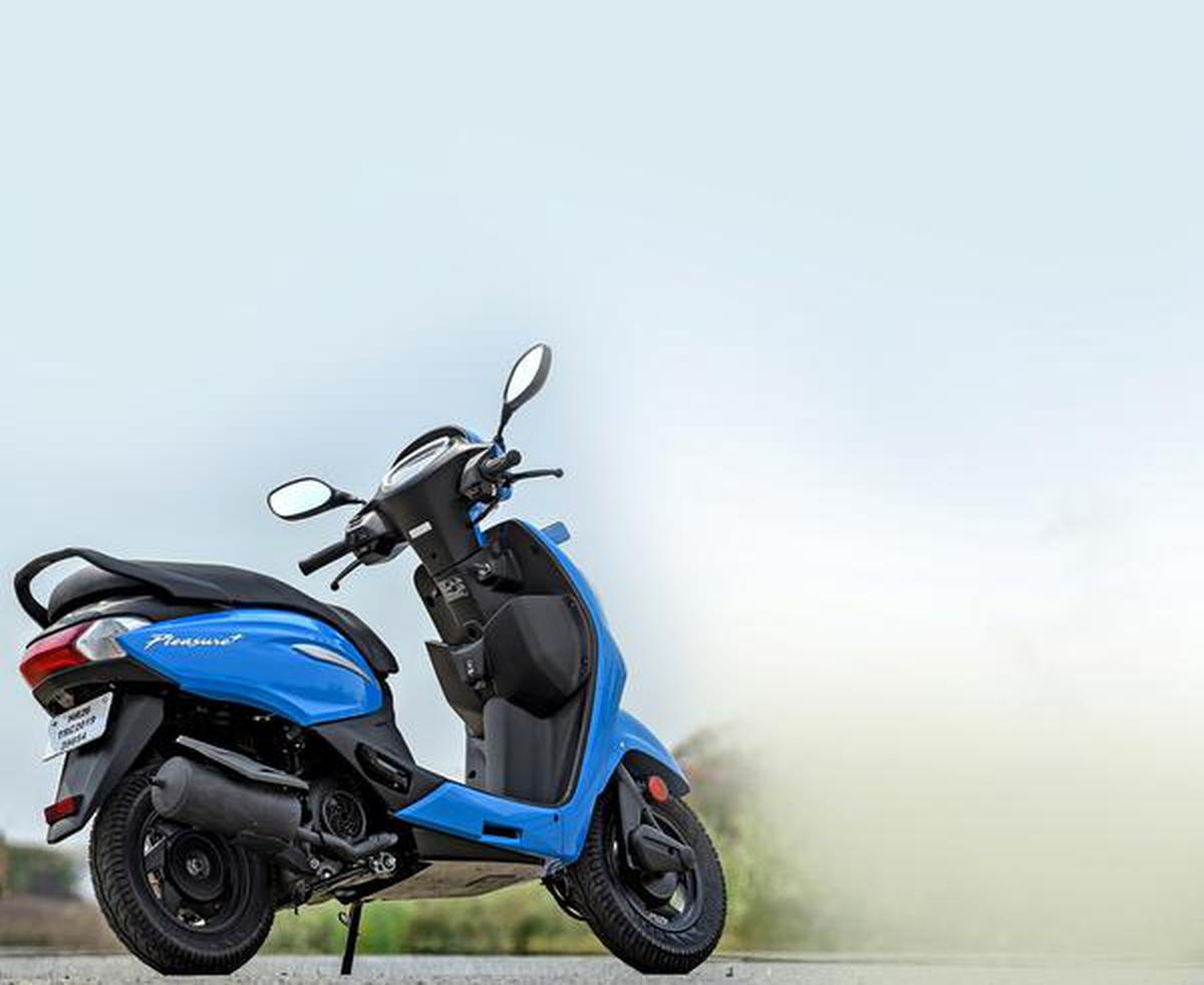 Woman pleasure best sale scooty price