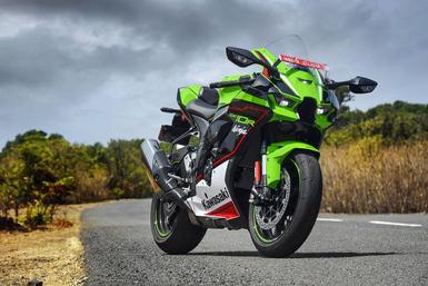 Specifications Price₹14.99 lakh, (ex-showroom, India)Engine998cc