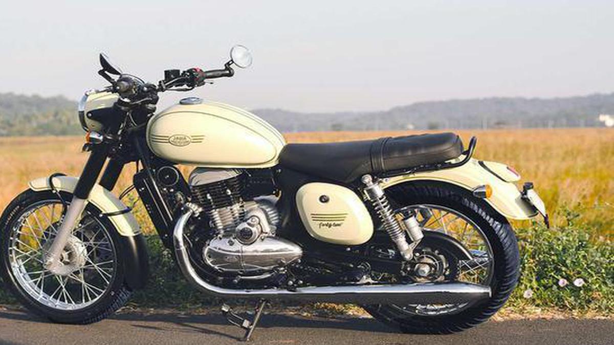 Royal enfield deals jawa new model