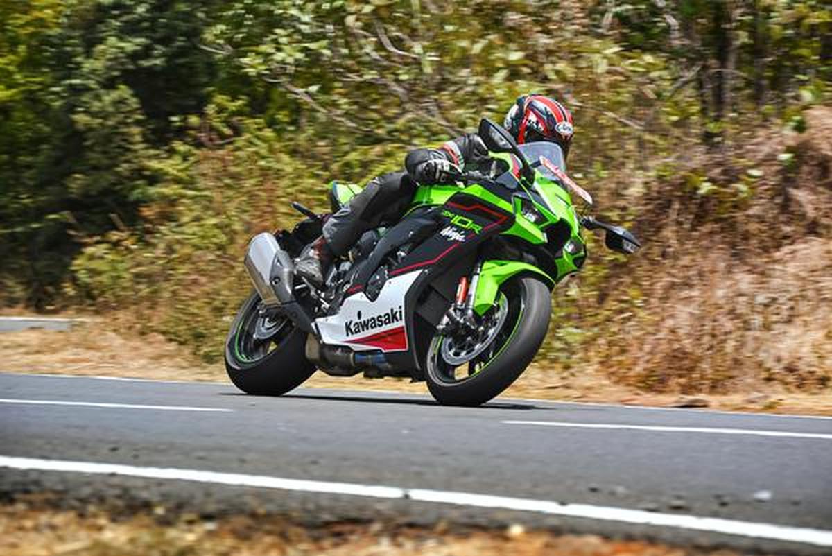 Specifications Price₹14.99 lakh, (ex-showroom, India)Engine998cc