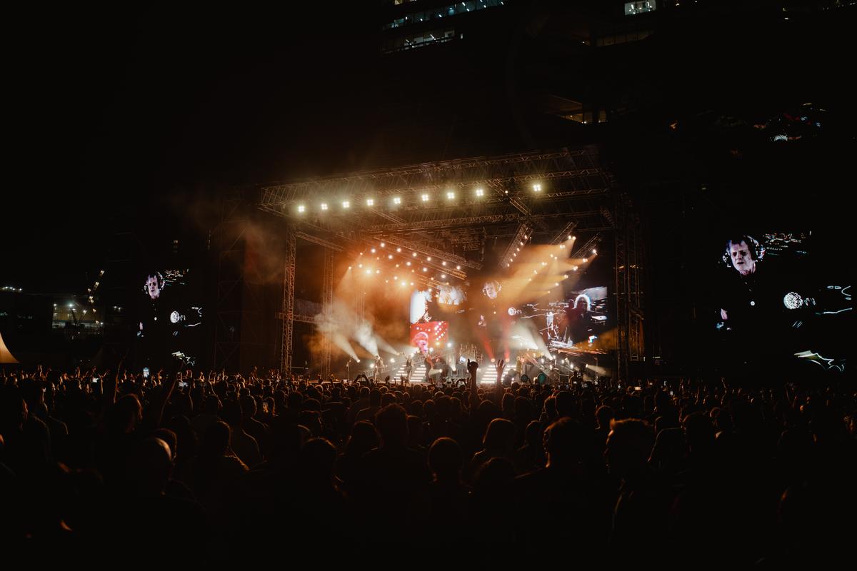 Rick si esibisce a Mumbai Rick si esibisce a Mumbai