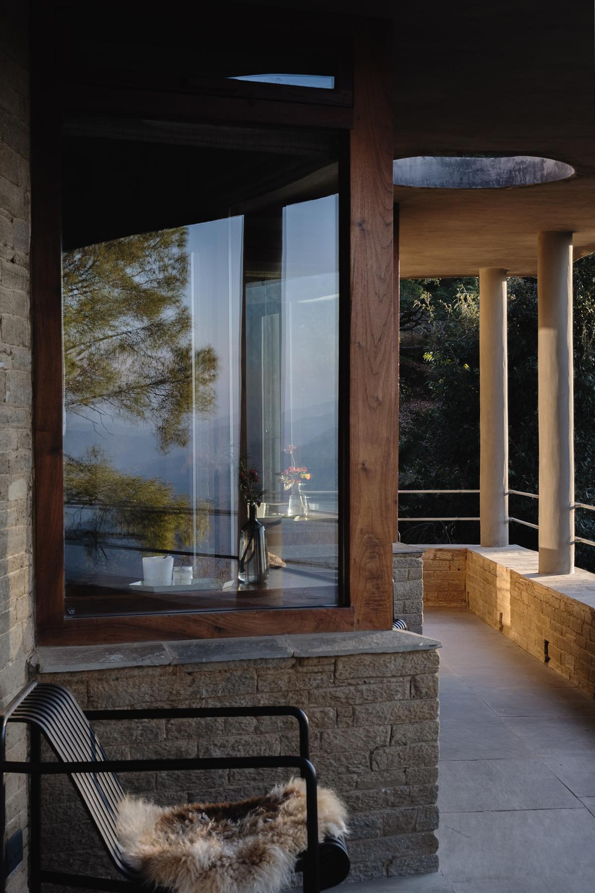 Large open verandahs with skylights inspired by American artist James Turrell.
