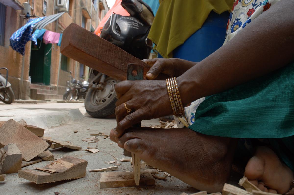 A kilogram of treenails fetches the women ₹50