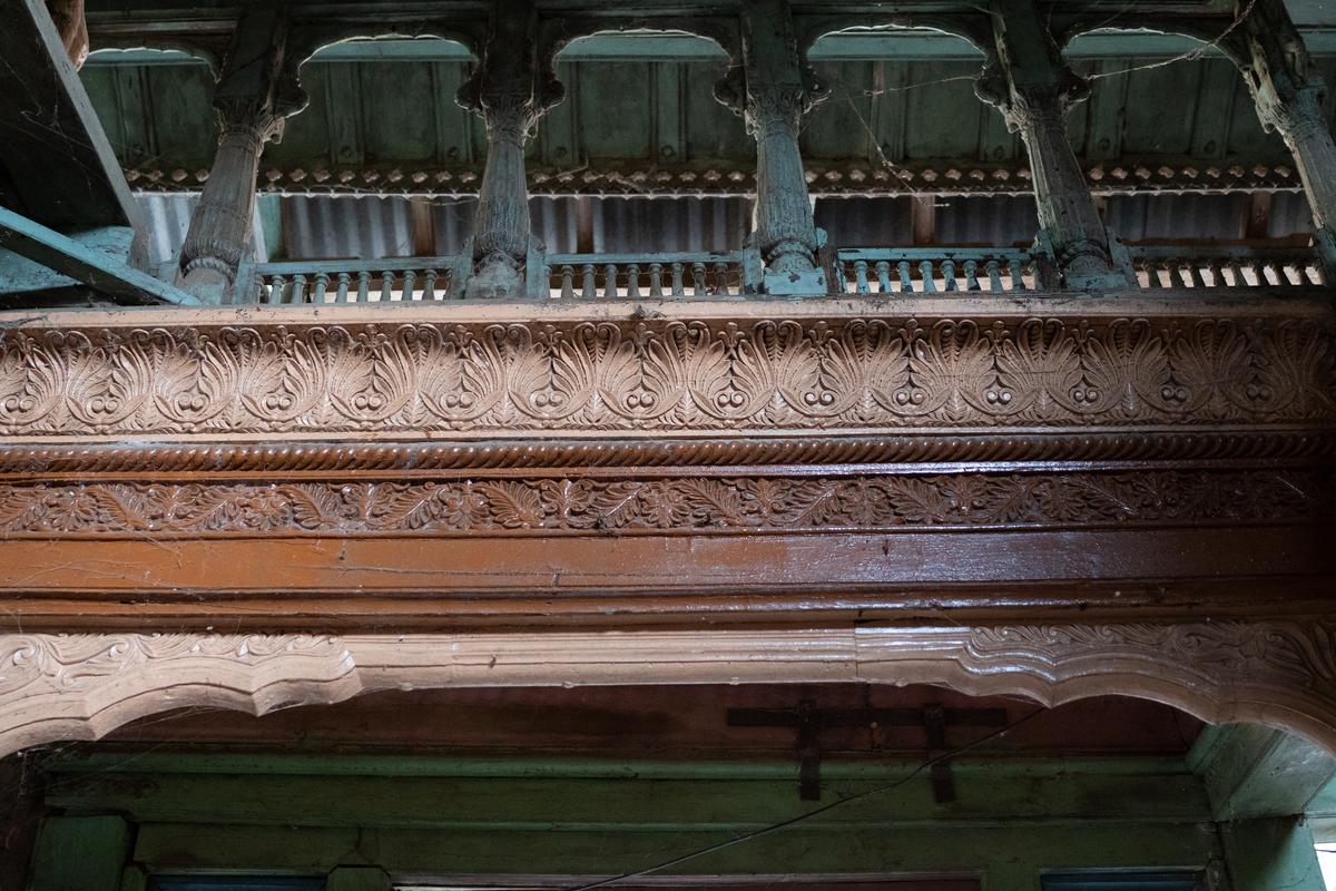 The woodwork in Peshwa houses