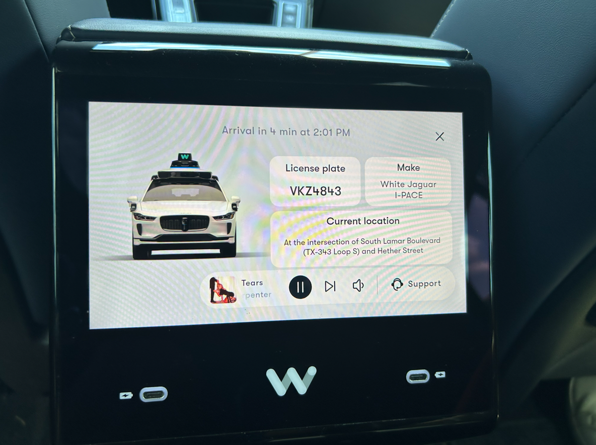 Navigation panel in a robotaxi Navigation panel in a robotaxi