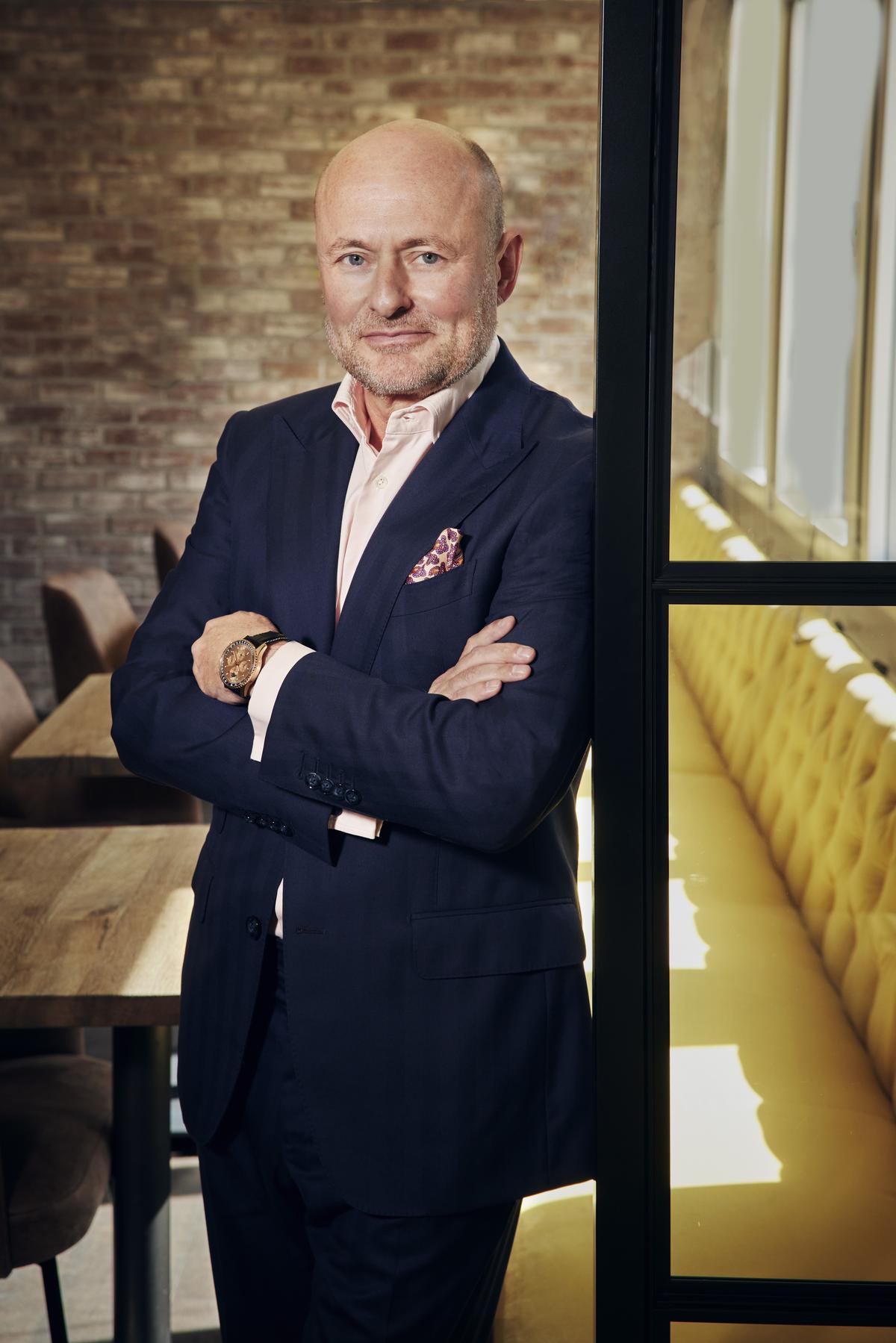 ब्रेइटलिंग के सीईओ जॉर्जेस केर्न ब्रेइटलिंग के सीईओ जॉर्जेस केर्न