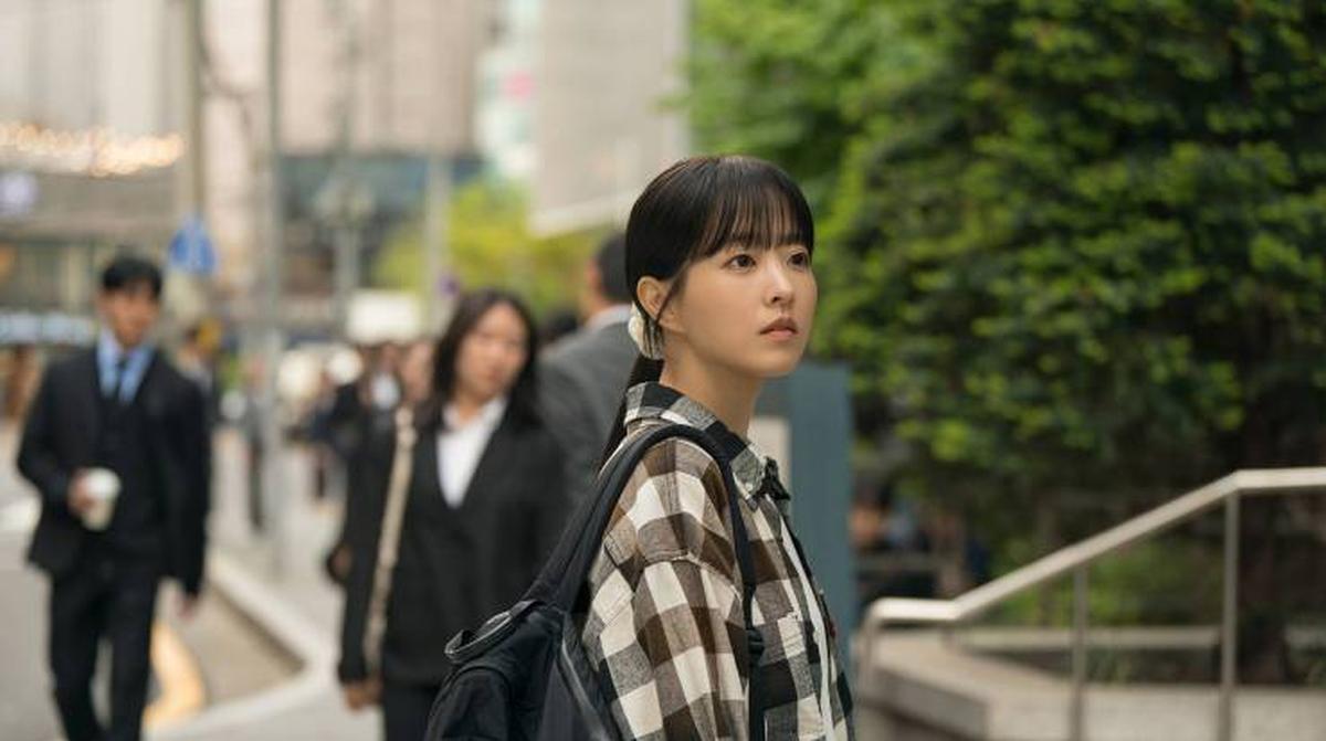 Park Bo-young in a still from Our Unwritten Seoul 