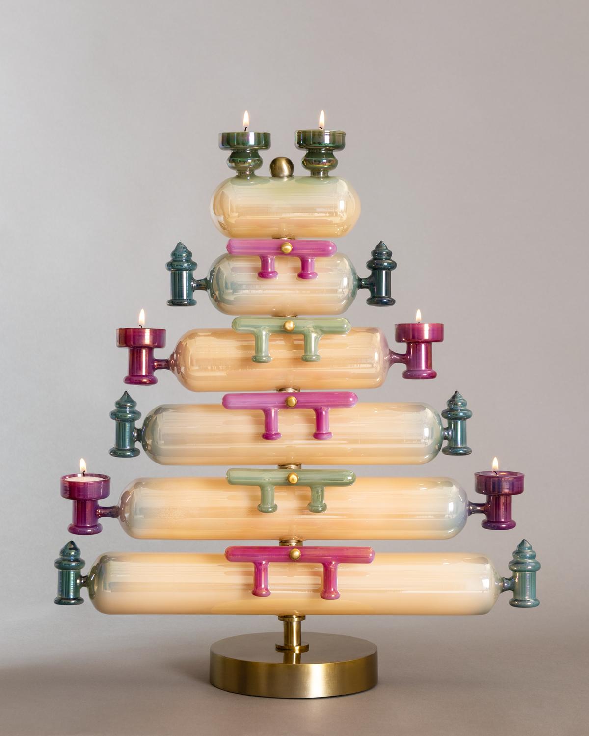 collektklove’s Deepa candle stand