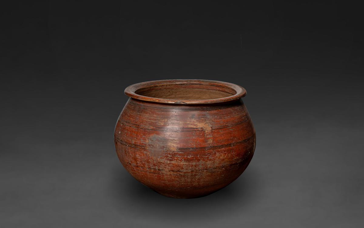 Harappan storage jar Harappan storage jar