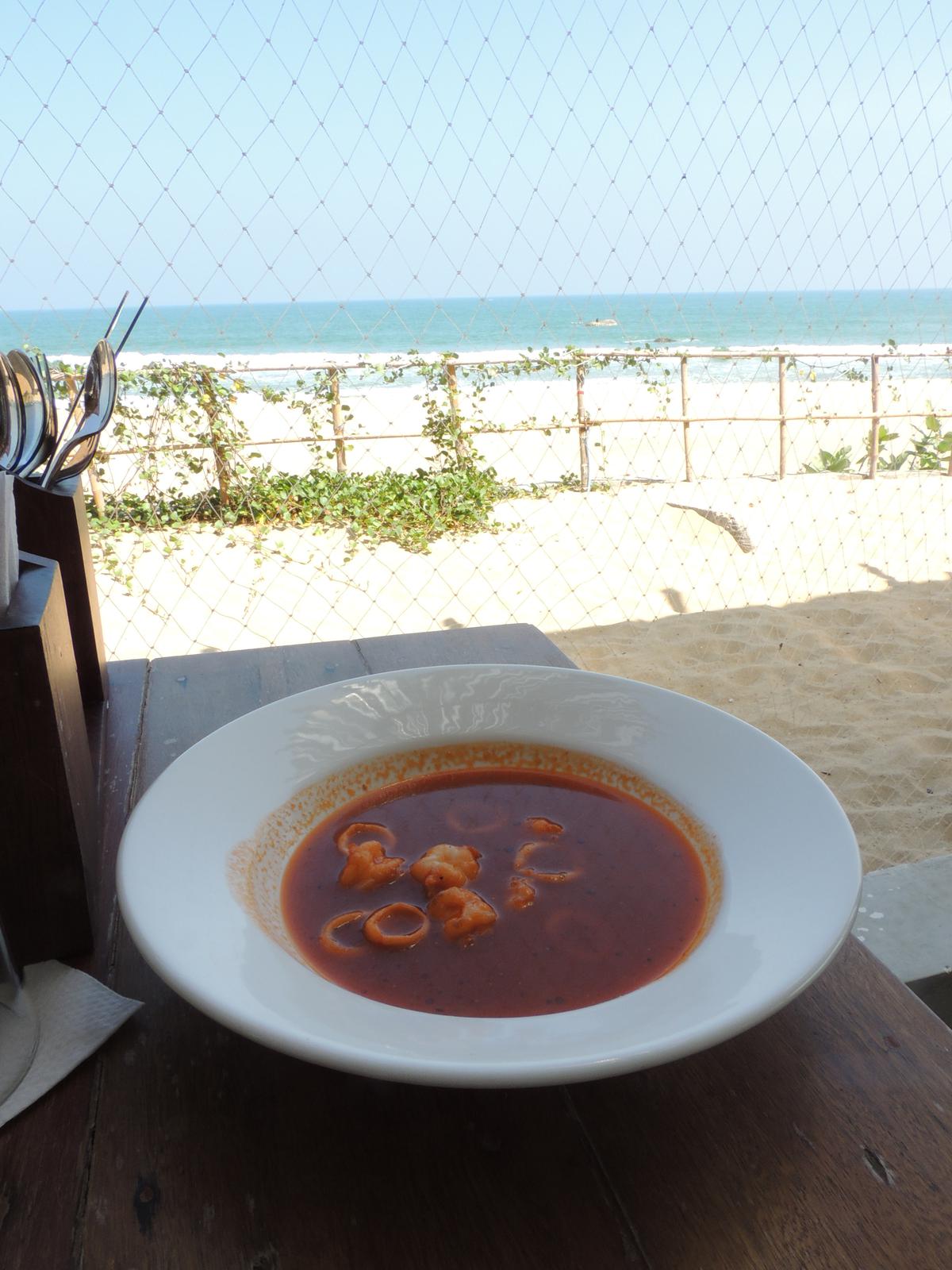 समुद्री भोजन बिस्क सूप