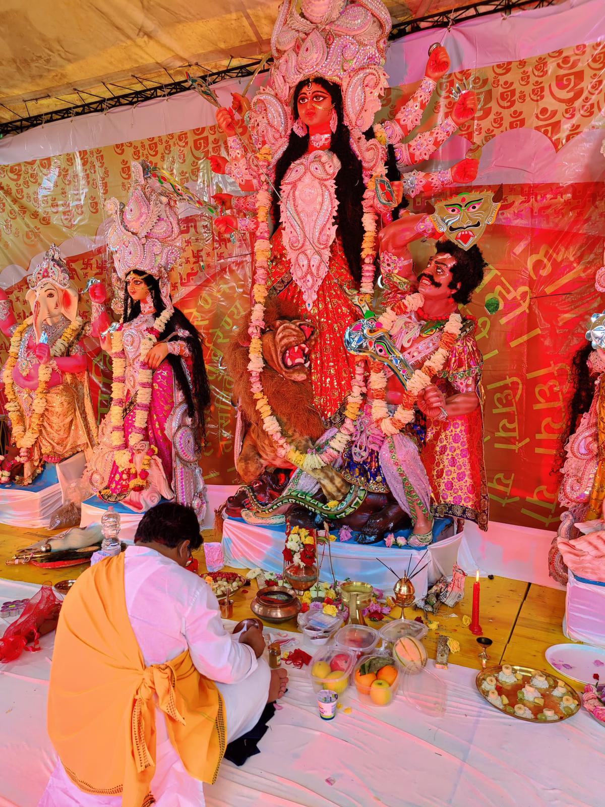 Utsa Bhaduri performed the rituals of the puja