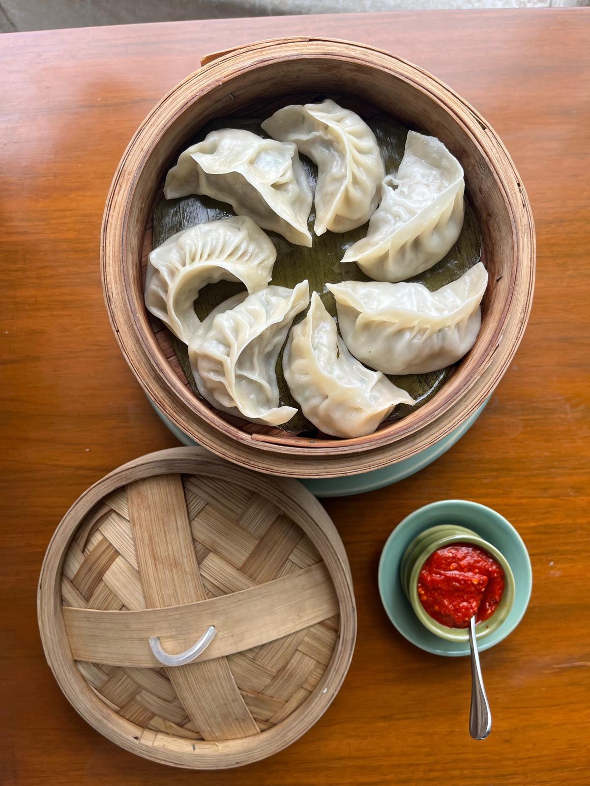 chicken steamed momos